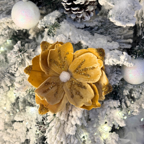 Crăciuniță din catifea roșie cu accente aurii | Ornament Crăciun